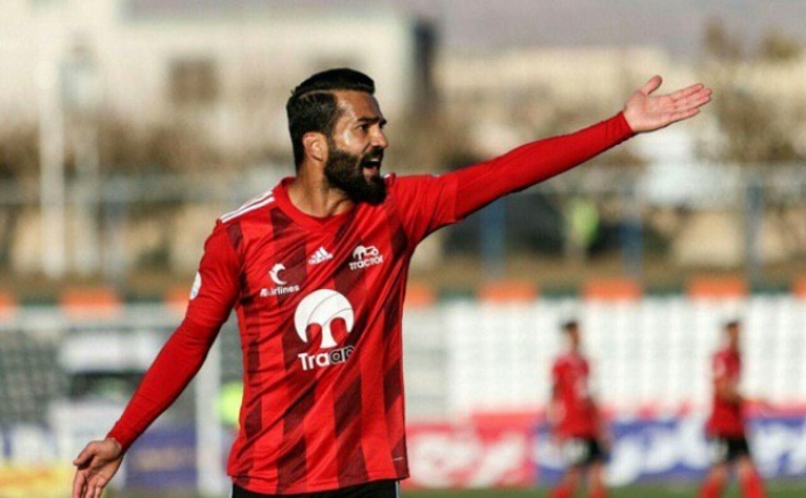 مسعود شجاعی با انتشار نامه‌ای تند و تیز خطاب به مسئولان فدراسیون فوتبال خواستار تعطیلی لیگ برتر فوتبال شد.