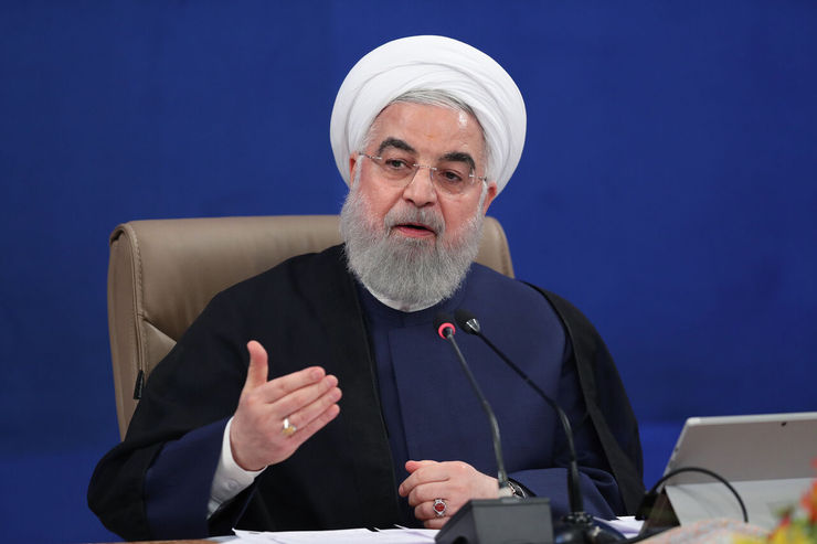 رییس جمهوری گفت: در دو ماه نخست امسال نسبت به مدت مشابه سال گذشته ۱۰تا ۱۲ درصد در زمینه تولیدات صنعتی کشاورزی و خدماتی شاهد رشد بوده ایم.