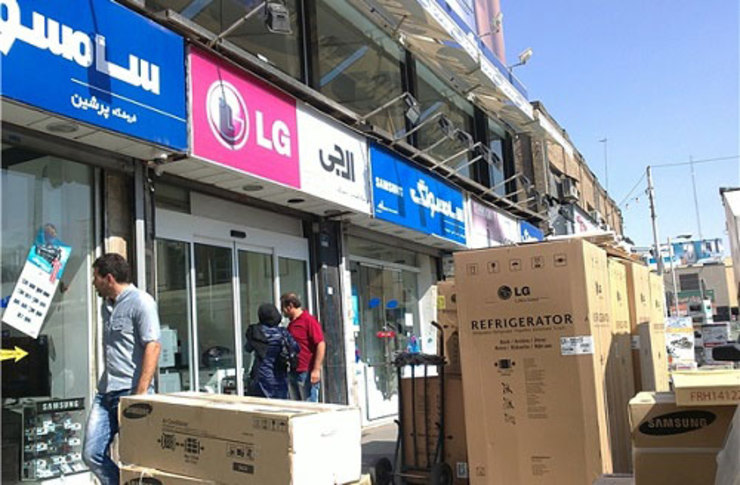 کارتن خالی کولرگازی هایسنس ۲۴ هزار به قیمت ۱۷۰ هزار تومان به فروش می‌رسد. این بخشی از آگهی‌ای در سایت رایگان آگهی بود که نظرم را جلب کرد.