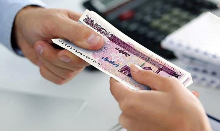 برخلاف اخبار منتشرشده، بخشی از  دارندگان وام قرض‌الحسنه همچنان سردرگم هستند و اقساط کسرشده به حساب‌شان بازنگشته‌است.