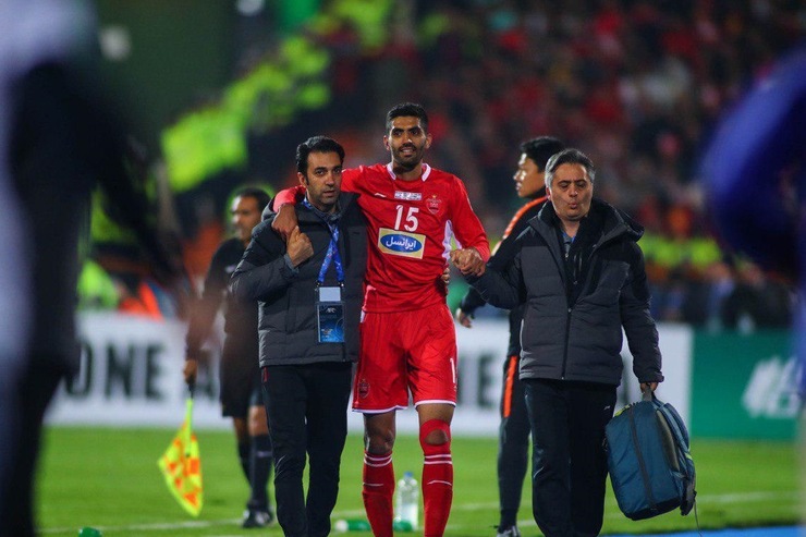 بازیکنان پرسپولیس با ضبط ویدئویی برای مدافع مصدوم این تیم، سنگ تمام گذاشتند.