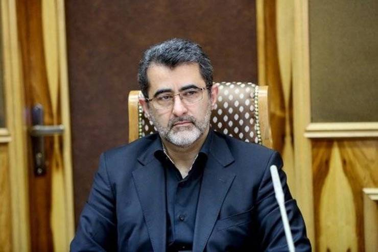معاون هماهنگی اقتصادی و توسعه منطقه‌ای وزارت کشور، حکم جدید استاندار خراسان رضوی را ابلاغ کرد.