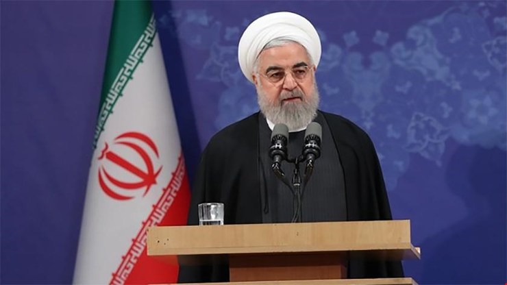 حجت‌الاسلام‌والمسلمین دکتر حسن روحانی، رئیس جمهور، در پی گزارش مصطفی سالاری، مدیرعامل سازمان تأمین اجتماعی، درباره تسریع و برنامه‌ریزی برای موارد مهمی چون الکترونیکی کردن خدمات این سازمان در راستای تحقق دولت الکترونیک و ضرورت خروج این سازمان از بنگاه‌داری تأکید کرد.