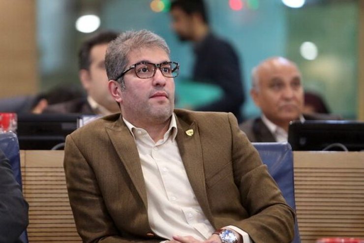 مالک شهرخودرو می‌گوید اگر قرار باشد لیگ نوزدهم ادامه پیدا کند، قید فوتبال را خواهد زد.