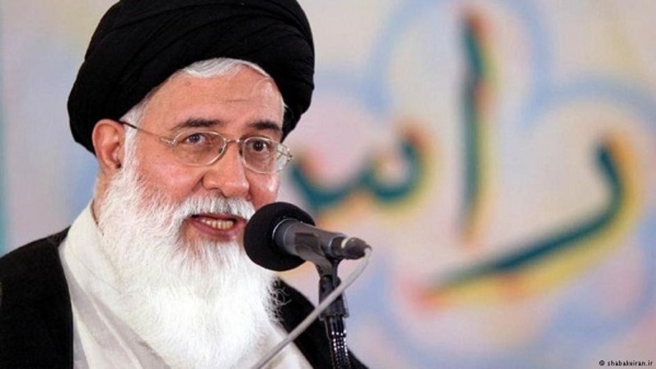 امام جمعه مشهد گفت: «با وجود استادان با ایمان و درجه یک متاسفانه فقط با ۱۵ درصد نیروی موجود دانشگاهی از استاد و دانشجو در عرصه عملیات انقلابی و سیاسی رو به رو هستیم.»