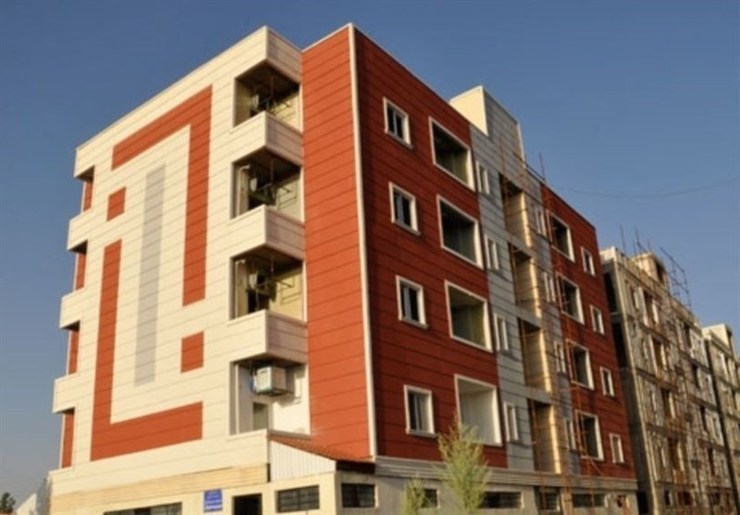 وزیر راه و شهرسازی گفت: بسیار خوش‌بین هستیم که در همین تابستان برگه‌های مالیاتی برای کسانی که خانه‌های خالی دارند، صادر شود.