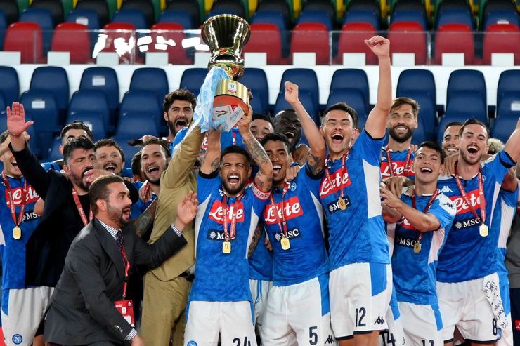 سازمان بهداشت جهانی به انتقاد از رفتار هواداران ناپولی بعد از قهرمانی در جام حذفی ایتالیا پرداخت.