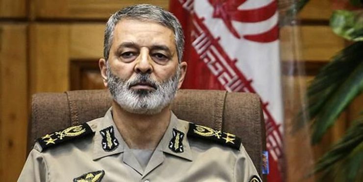 فرمانده ارتش جمهوری اسلامی ایران با بیان اینکه هیچ تحریمی اندیشه بلند ایرانی را محدود نخواهد کرد، گفت: دشمنان ملت ایران باید بدانند که به نام و یاد هر شهید جمهوری اسلامی ایران، دهها موشک در راه است تا هر تهدید دور و نزدیک را با قدرت و توان فراتر از تصورشان منهدم کند.