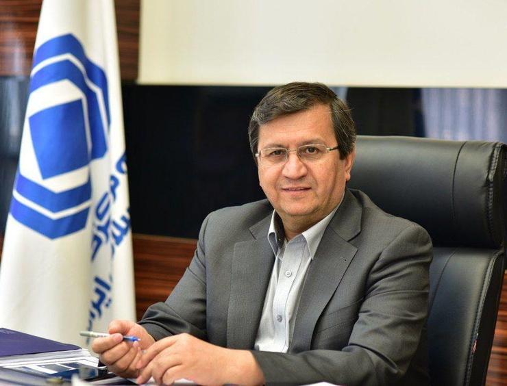 همتی در اینستاگرام خود نوشت: ارزش ذاتی نرخ ارز، با در نظر گرفتن متغیر‌های اقتصادی، سیاسی و روانی، در مقایسه با نرخی که امروز در بازار خرید و فروش میشود، حتماً پایین‌تر است.