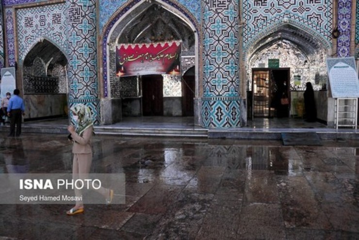 براساس درخواست مطرح‌شده از سوی اوقاف خوزستان به ستاد مبارزه با کرونا در استان، بقاع متبرکه در استان خوزستان بازگشایی شدند.