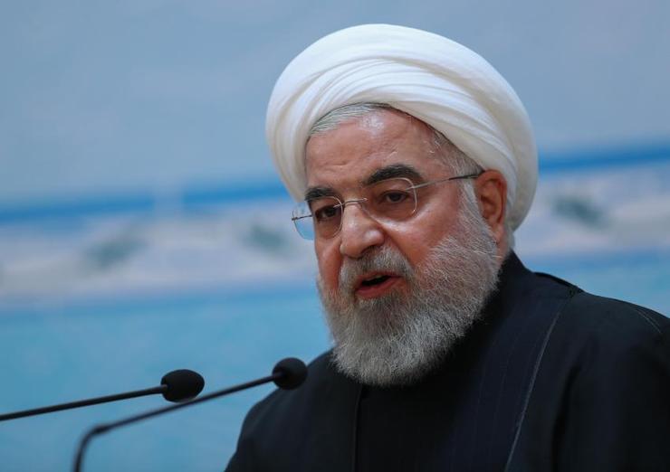 در جلسه امروز صبح هیئت دولت، حسن روحانی، رئیس جمهور، با ابراز تأسف از خشونت خانگی در تالش، دستور تسریع در رسیدگی به لوایح منع خشونت را صادر کرد.