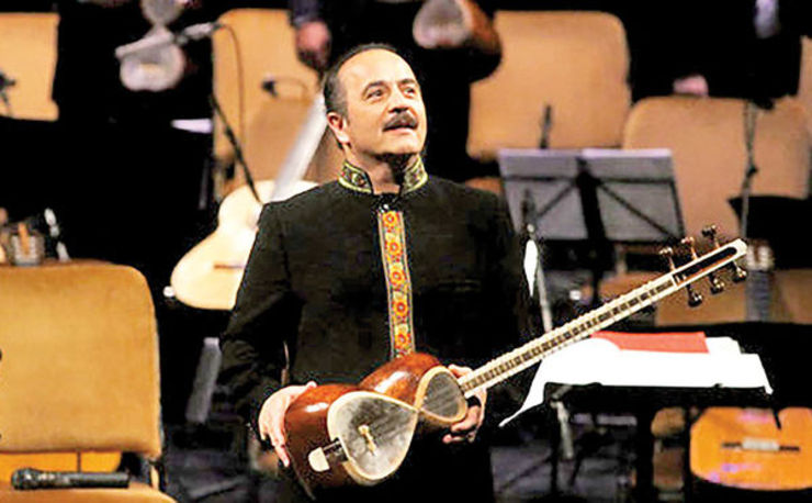 تاریخ خراسان مفتخر به نام هنرمندان و ادیبانی است که از گذشته تا کنون در این خاک، چشم به جهان گشوده و رشد کرده‌اند. کیوان ساکت؛ نوازنده و آهنگ‌ساز، یکی از این افراد است که روز ۱۴ تیرماه سال ۱۳۴۰ در مشهد متولد شده، عرصه هنر را پیش گرفته و آثار ماندگاری از خود بر جای گذاشته است.