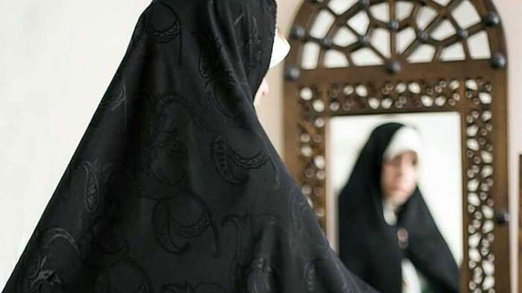 صبح امروز طی مراسمی در شرکت پتروشیمی شهید تندگویان از گرید TG۶۷۰S چادر مشکی برای اولین بار در کشور رونمایی شد.