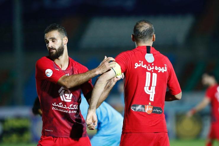 با وجود تلاش پزشکان پرسپولیس محمد نادری، محسن ربیع خواه و امید عالیشاه به بازی امشب پرسپولیس برابرماشین سازی تبریز نرسیدند.