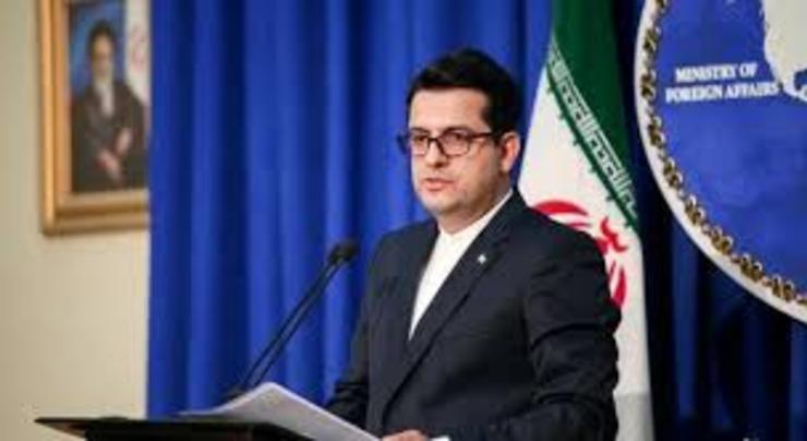 سخن‌گوی وزارت خارجه به آتش گرفتن ناو آمریکایی واکنش جالبی نشان داد و گفت: یوزپلنگان آمریکایی برعهده گرفتند؟