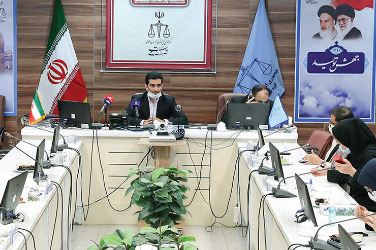 طی این حکم، محسن پهلوان‌مقدم، متهم ردیف اول، به تحمل حبس ابد و ۲۱متهم دیگر این پرونده نیز اضافه بر الزام به استرداد مال تحصیل‌شده از فعالیت‌هایشان در شرکت پدیده شاندیز، به مجازات‌هایی از تحمل ۲ تا ۲۰ سال حبس در زندان محکوم شدند.
