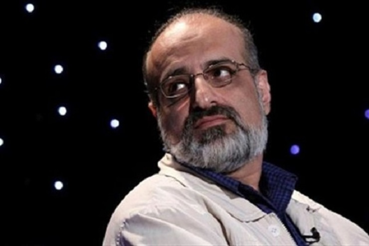 محمد اصفهانی، یکی از خوانندگانی که احمدی‌نژاد در مصاحبه اخیرش با بهمن بابازاده درباره‌شان صحبت کرده بود واکنش سفت و سختی به سخنان احمدی‌نزاد نشان داده است.