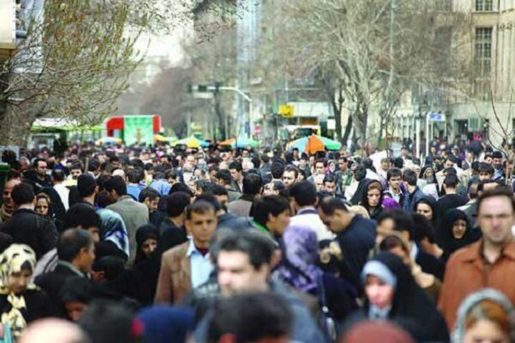 مرکز آمار ایران اعلام کرد: متوسط هزینه کل خالص سالانه‌ یک خانوار شهری ٤٧٤ هزار و ٣٧٩ ریال بوده است که نسبت به رقم مشابه در سال قبل ٢٠/٦ درصد افزایش نشان می‌دهد.