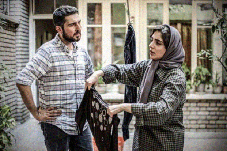 فیلم سینمایی «هفت و نیم» به کارگردانی و نویسندگی نوید محمودی و تهیه کنندگی جمشید محمودی که محصول مشترک ایران و افغانستان است از ۸ مردادماه به صورت آنلاین اکران خواهد شد.