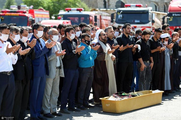 مراسم تشییع پیکر امیرمحمد زارع، آتش‌نشان مشهدی، با حضور محمدرضا حیدری، رئیس شورای اسلامی شهر مشهد و جمعی از مدیران شهری و همکاران و خویشاوندان این آتش‌نشان قهرمان برگزار شد.