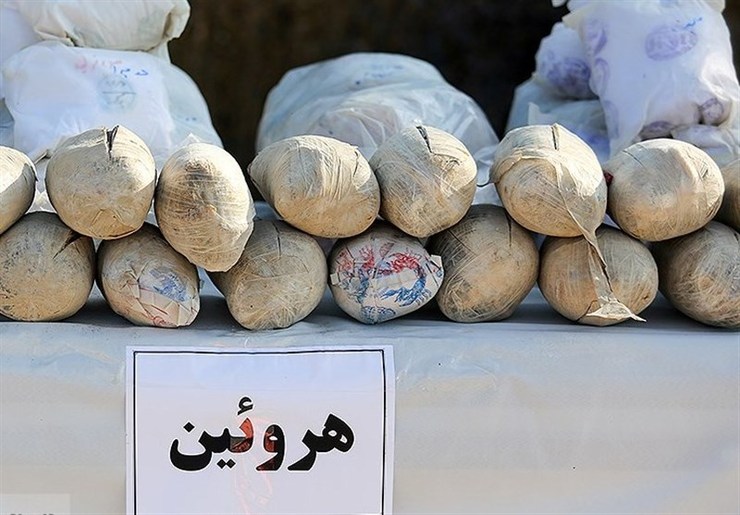 باند توزیع کننده هروئین در مشهد توسط سربازان گمنام امام زمان (عج) منهدم و عوامل آن دستگیر شدند.