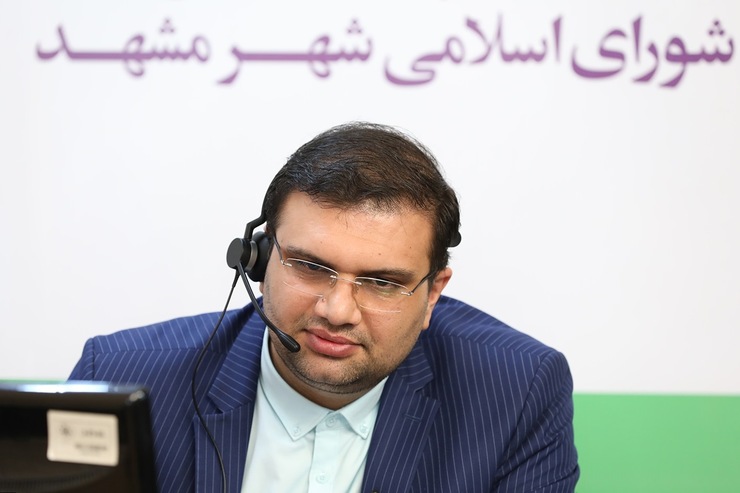 رئیس هیئت فوتبال خراسان رضوی گفت: ساختار هیئت فوتبال سابق در بدیهی‌ترین موضوعات هم مشکل داشت.