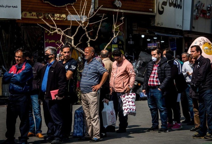 گفت‌وگوی شهرآرانیوز با دکتر جعفر خیرخواهان، درباره ضعیف شدن طبقه متوسط و تأثیر آن بر تحولات سیاسی و اجتماعی آینده کشور