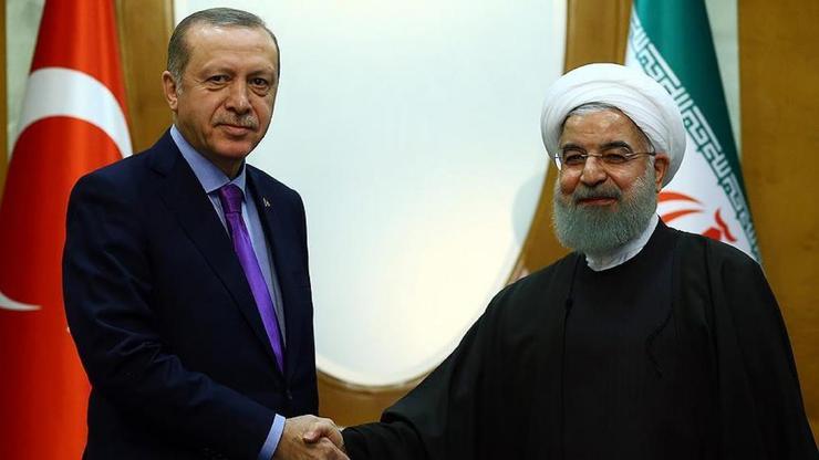 رجب طیب اردوغان، رئیس جمهوری ترکیه اعلام کرد:باید مبادلات تجاری بین ترکیه و ایران با رعایت پروتکل‌های بهداشتی تسریع شود و همچنین امیدواریم در آینده نزدیک جلسه شورای عالی همکاری های راهبردی دو کشور در آینده نزدیک برگزار شود.