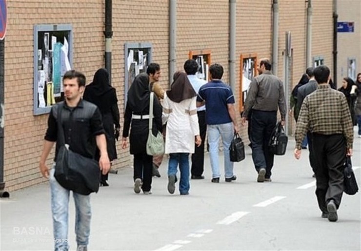باوجوداینکه به سال تحصیلی جدید نزدیک می‌شویم مدارس و مقامات بهداشتی در جستجوی روش‌هایی برای بازگشایی ایمن مدارس هستند. بر اساس نتایج تحقیقات جدید دانشگاه ییل (Yale) بازگشایی ایمن مدارس با هر دو روز و یا سه روز یک‌بار آزمایش کووید-۱۹ امکان‌پذیر است.
