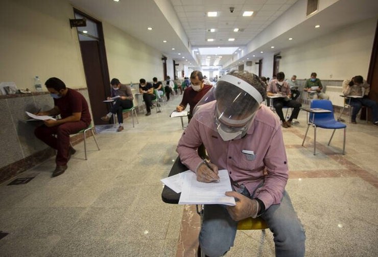 سخن‌گوی کمیسیون آموزش و تحقیقات مجلس شورای اسلامی از تشکیل هیئتی ۱۳ نفره از تعدادی از نمایندگان مجلس و وزارت بهداشت برای نظارت بر رعایت پروتکل‌های بهداشتی در برگزاری کنکور سراسری خبر داد.