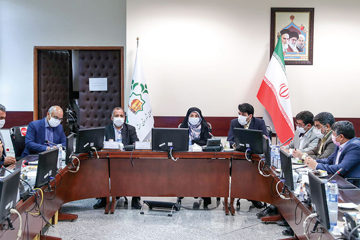 معاون فنی و نظارت راه‌های روستایی اداره کل راهداری و حمل ونقل جاده‌ای خراسان رضوی گفت: اعتبار آسفالت روستا‌های شهرستان مشهد که پارسال ۴.۵ میلیارد تومان بود، امسال به ۲.۵ میلیارد تومان کاهش یافته است