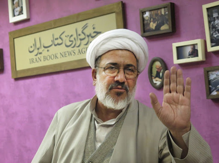 در آستانه عید سعید غدیر ماجرای نگارش یکی از معتبرترین کتاب‌های تبین حقانیت ولایت امیرالمومنین را از دکتر محمدعلی مهدوی‌راد، عضو هیئت‌علمی دانشگاه تهران، جویا شدیم. همچنین نگاهی انداخته‌ایم به زوای مختلف تالیف این اثر ویژه و امتیازش نسبت به آثار مشابه.