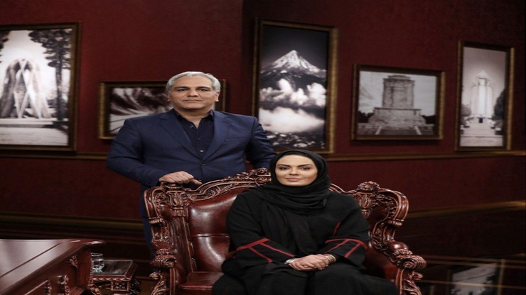 سارا خوئینی‌ها بازیگر سینما و تلویزیون، مهمان «دورهمی» امشب ۱۷ مرداد ۱۳۹۹ مهران مدیری است.