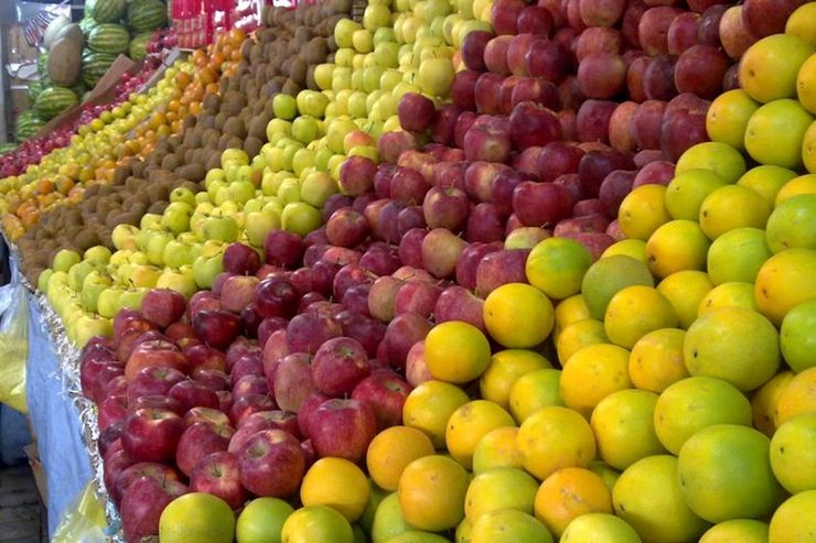 نرخ انواع میوه و محصولات باغی در روزبازارهای شهرداری مشهد اعلام شد.