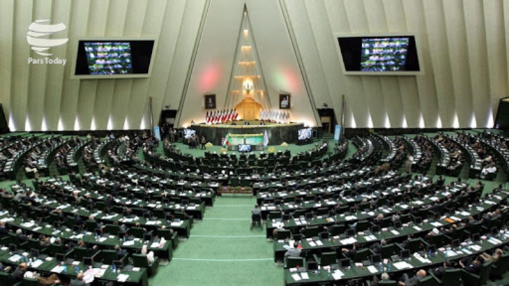 سخنگوی کمیسیون انرژی مجلس شورای اسلامی از اعلام آمادگی این کمیسیون برای بررسی کارشناسی کلیات طرح گشایش اقتصادی خبر داد.
