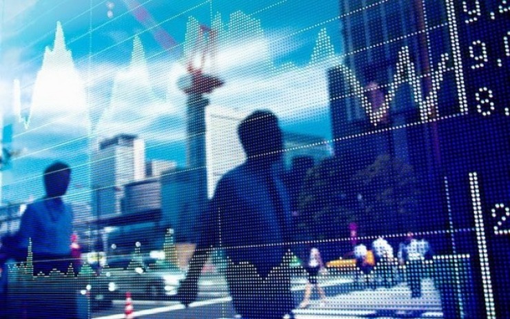 رئیس سابق کمیته قرارداد‌های جدید نفتی درباره طرح گشایش اقتصادی دولت بیان کرد: در این پروژه بورس هم وارد بازی جدیدی می‌شود، اکنون دنیا به‌شدت روی نفت معامله می‌کند. ساختار این تئوری اوراق نفتی این است که شرکت ملی نفت و وزارت نفت باید برای تبعات همه ابعاد قضیه، چه قیمت و چه بازپرداخت و سود و مالیات تضمین بدهند.