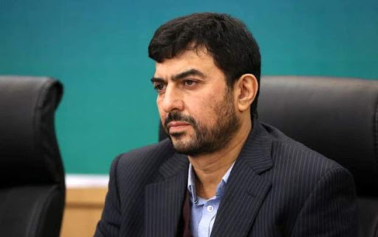 رئیس فراکسیون کارگری مجلس ضمن موافقت با مدرس خیابانی، وزیر پیشنهادی وزارت صمت، تأکید کرد: کسانی که تا دیروز در حوزه صنعت خودرو برای گرانی تلاش داشتند، امروز قصد دارند ما را مدیریت کنند که به مدرس خیابانی رأی ندهیم.