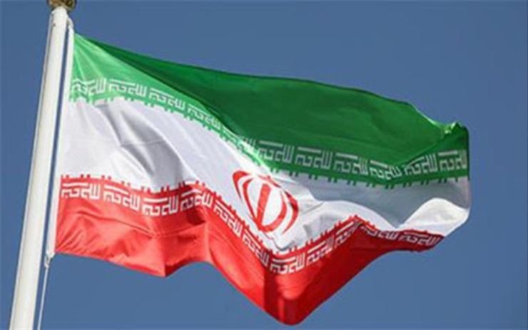 قطعنامه پیشنهادی آمریکا برای تمدید تحریم تسلیحاتی ایران از سد شورای امنیت سازمان ملل عبور نکرد و رای نیاورد و در حالی شکست خورد که تنها دو رای موافق داشته است، یکی خود آمریکا و دومی جمهوری دومینکن بود که در نتیجه آن، نیازی به وتوی روسیه و چین نبود. در این رابطه انگلیس، فرانسه و چین دلایل همراهی نکردن با آمریکا را تشریح کردند.
