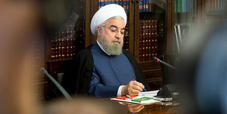 رئیس جمهور به مناسبت سالروز ورود غرور آفرین آزادگان به میهن اسلامی در پیامی به کنگره ملی «الماس‌های درخشان» تأکید کرد که ملت قدرشناس ایران به ولایت‌مداری، استواری و صلابت آزادگان گران‌قدر خود می‌بالد و به مقام صبر و استقامت این اسوه‌های پایداری درود می‌فرستد.