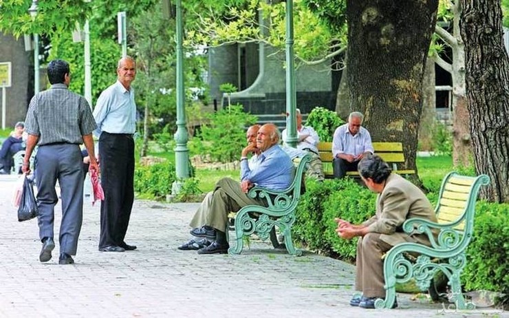 مدیرعامل صندوق بازنشستگی کشوری گفت: از ابتدای مهرماه سالجاری مرحله دوم طرح همسان سازی و متناسب شدن حقوق بازنشستگان کشوری با شاغلان همطراز عملیاتی خواهد شد.