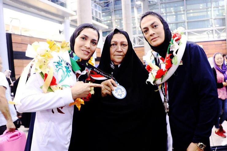 وکیل خواهران منصوریان به انتقاد از رای صادره توسط کمیته انضباطی فدراسیون ووشو علیه خواهران منصوریان پرداخت.