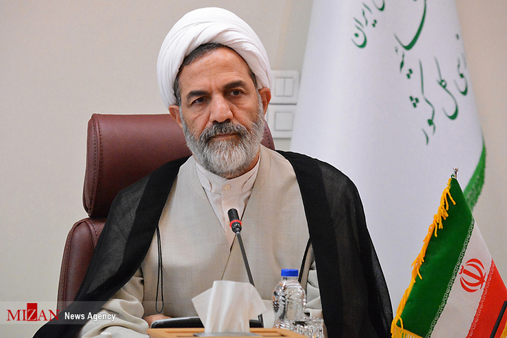 رئیس سازمان بازرسی کل کشور در ارتباط با قرارداد سرمربی سابق تیم ملی فوتبال ایران گفت: در این رابطه به تفصیل بازرس مربوطه گزارشاتی را ارائه کرده‌اند و شاید بتوان گفت این قرارداد از مصادیق قرارداد‌های ترکمنچای بوده است.