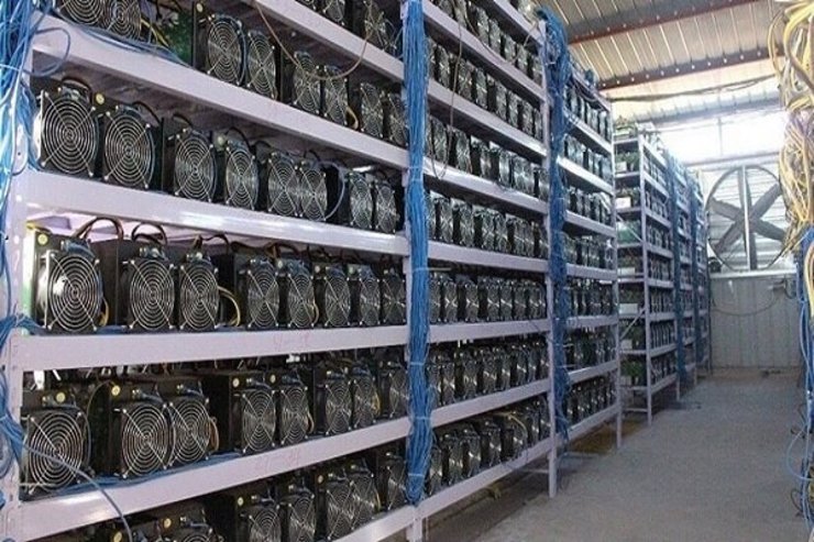 به ‌منظور تعیین تکلیف وضعیت دستگاه‌های استخراج رمزارز موجود در کشور، امکان ثبت مشخصات هویتی و نیز تعداد، نوع و مدل دستگاه‌های ماینر در سامانه بهین یاب مشخص شده است.