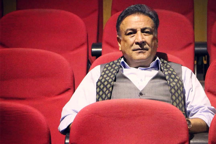 عبدالرضا اکبری، بازیگر و کارگردان تئاتر، سینما و تلویزیون از تفاوت‌های هنرپیشگی گذشته و حال می‌گوید