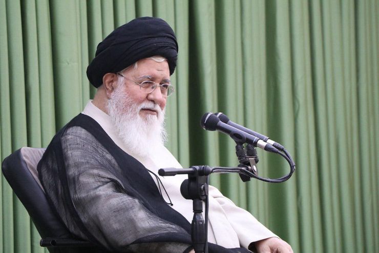 آیت‌الله سید‌احمد علم‌الهدی،امام جمعه مشهد، گفت: باید تعادلی بین درمان و مراقبت در فضای قرنطینه ناشی از کرونا و بحث اقتصاد و معیشت مردم برقرار شود.