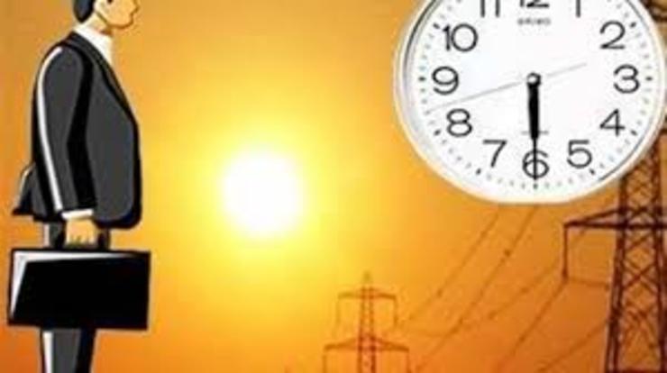 معاون توسعه مدیریت و منابع استانداری خراسان رضوی گفت: ساعت کاری ادارات و بانک‌های استان در روز‌های باقیمانده از مردادماه تغییر پیدا کرد.