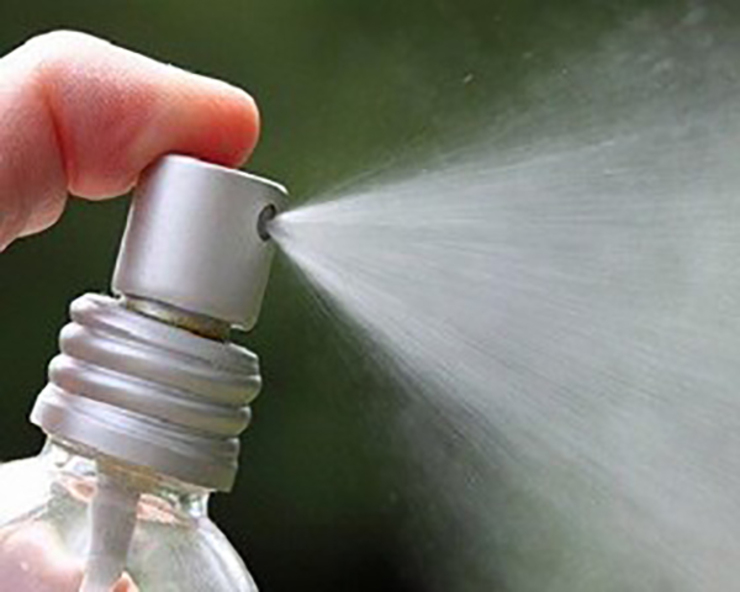 گروهی از محققان یکی از شرکت‌های دانش‌بنیان ایرانی فعال در حوزه داروسازی با تولید اسپری قرص زیر زبانی، چالش‌های مصرف این دارو را برای افراد مبتلا به حمله قلبی مرتفع کردند. این محصول یکی از بسته‌های دانش‌بنیان این شرکت فناور ایرانی به شمار می‌رود.