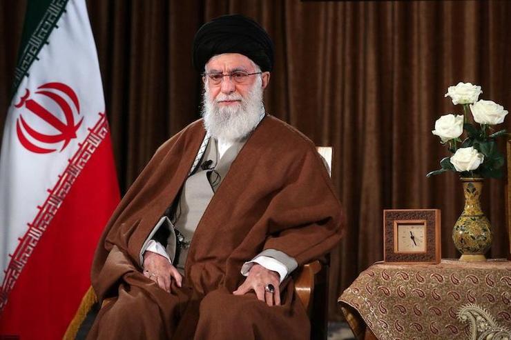 رهبر معظم انقلاب فردا و همزمان با عید سعید قربان با ملت شریف ایران از طریق رسانه ملی سخن خواهند گفت.
