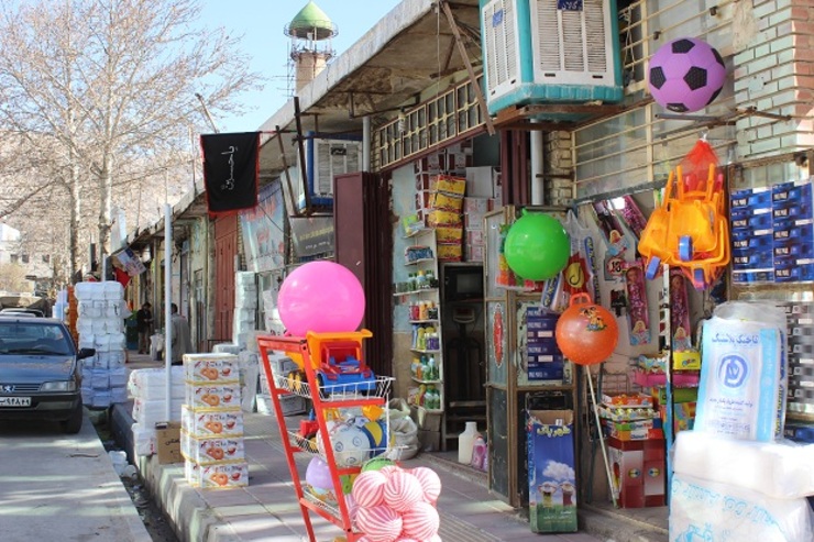 مدیر کل هماهنگی و نظارت بر خدمات شهری شهرداری مشهد از رفع بیش از ۴۱۱ مورد سدمعبر طی روز‌های عاشورا و تاسوعای حسینی خبر داد.