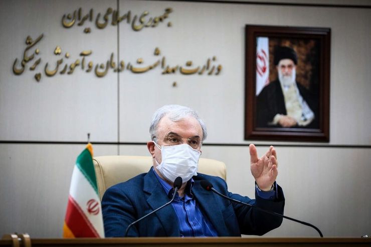 سعید نمکی، وزیر بهداشت، گفت: در شرایط همه‌گیری کرونا، عزیزترین افراد در کنار و روبه‌روی ما نشسته‌اند و ممکن است بمب ویروس باشند و ما خبر نداشته باشیم.